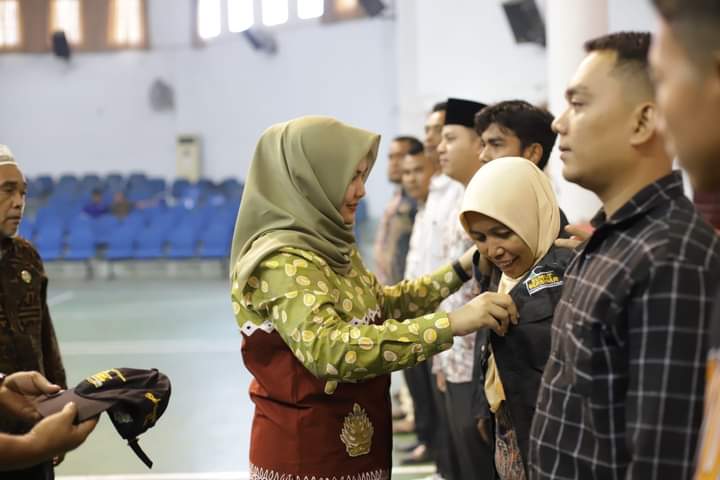 Berantas Narkoba, Wabup Madina Atika Nasution Kukuhkan 16 Desa Bersinar