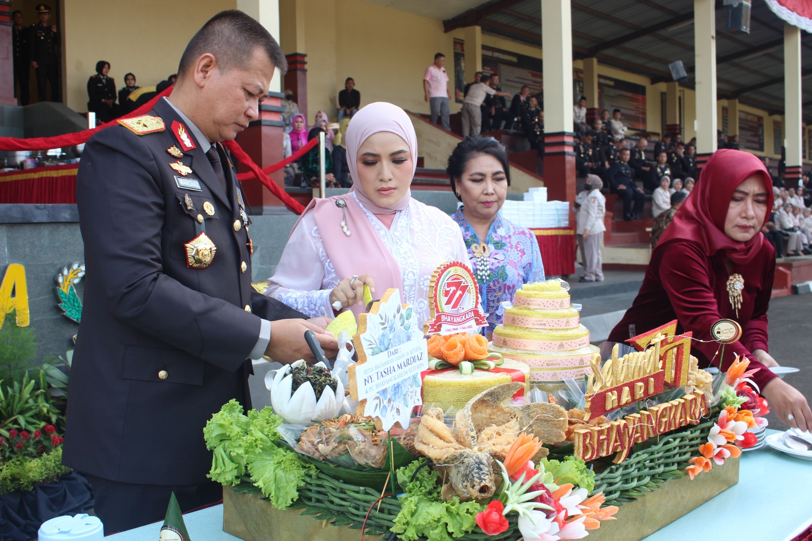 Peringati Hari Bhayangkara Ke 77 Tahun 2023, Kasetukpa Irup Di Lapangan Merdeka Kota Sukabumi