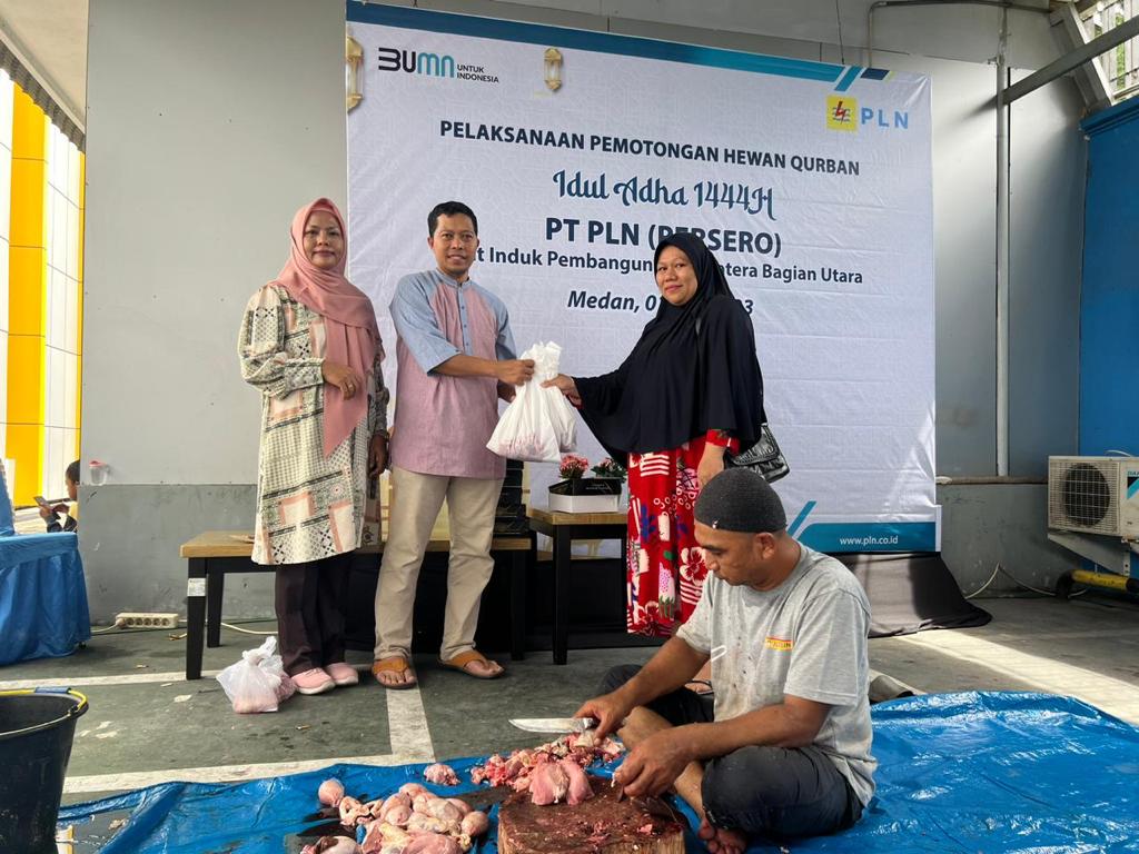 PLN UIP SBU Gelar Aksi Tebar Daging dan Kurban 2023 di Idul Adha, Sembelih 21 Ekor Sapi dan Kambing