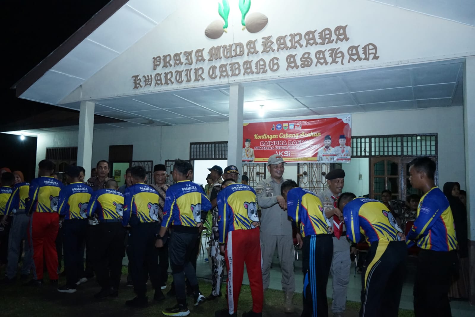 Asisten Pemerintahan dan Kesejahteraan Rakyat Lepas Kontingen Gerakan Pramuka Kwarcab Asahan