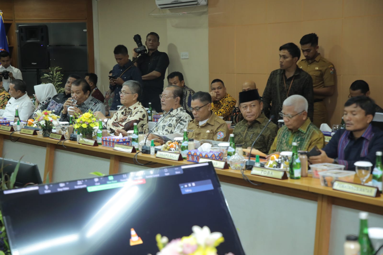 Ikuti RUPS-LB, Bupati Asahan Ucapkan Selamat Kepada Dirut Bank Sumut