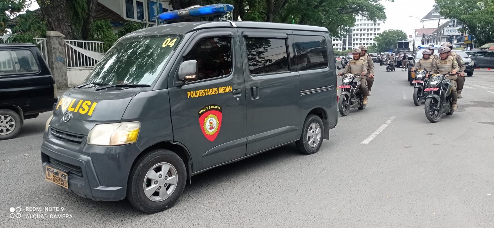 Jaga Kamtibmas Aman dan Kondusif, Polrestabes Medan Gelar Patroli Skala Besar