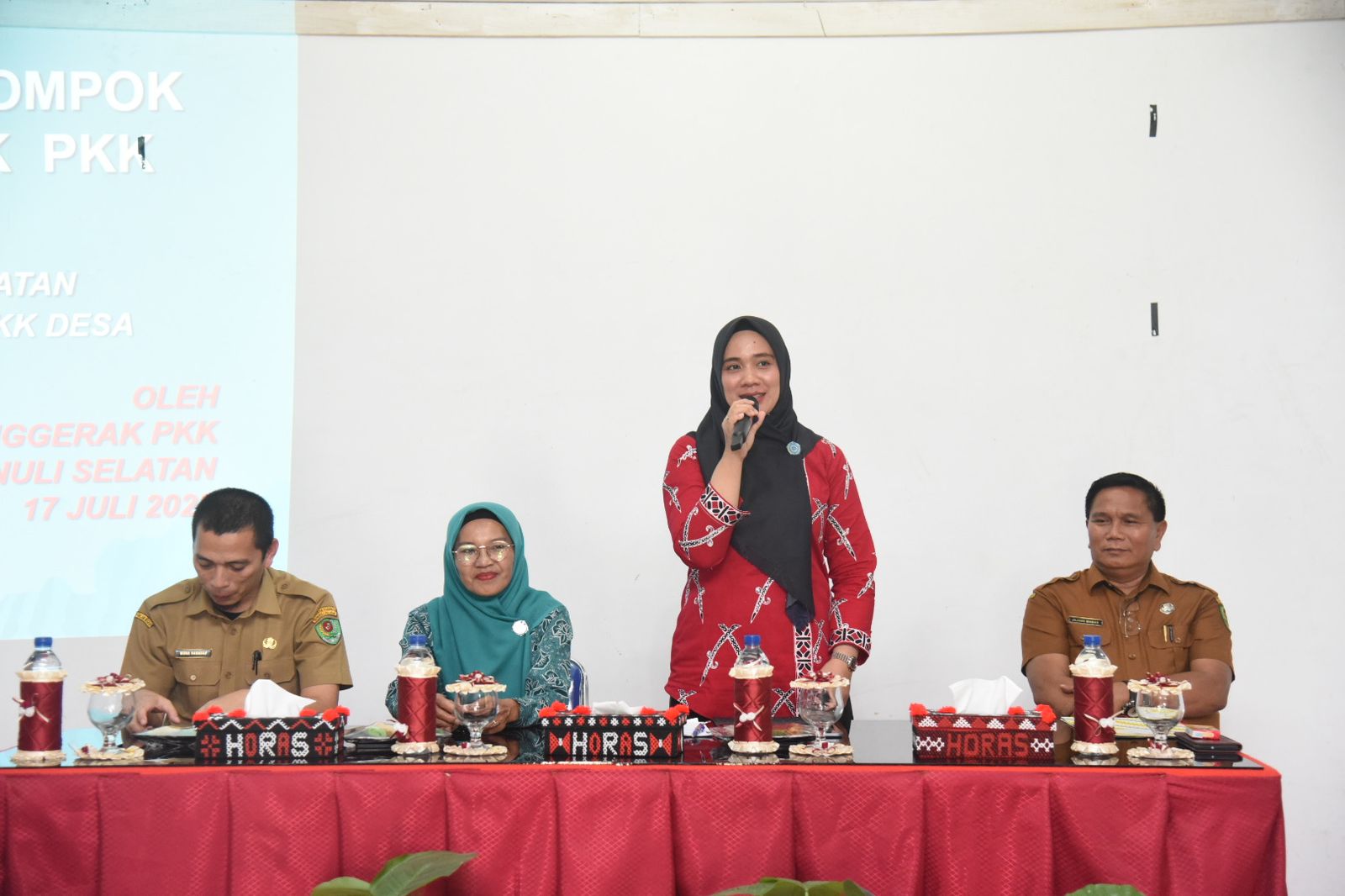 Ketua TP PKK Tapsel Minta Agar Pengurus PKK Semakin Aktif Dalam Mengurus Desa