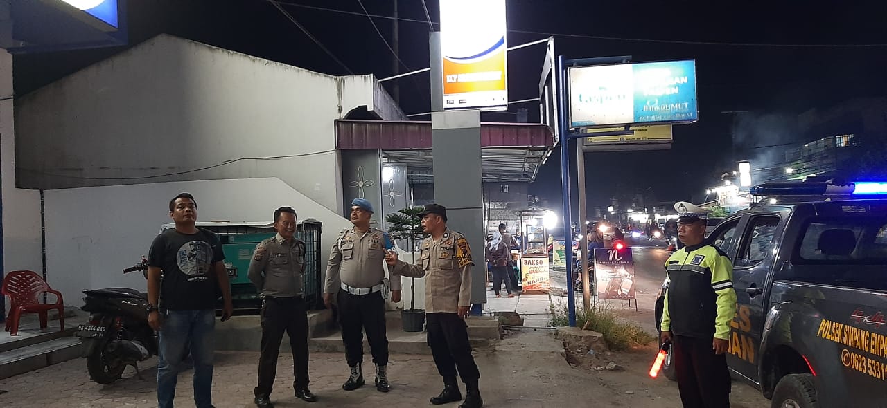 Patroli Harkamtibmas Antisipasi 3C Polsek Simpang Empat Laksanakan Patroli Dialogis