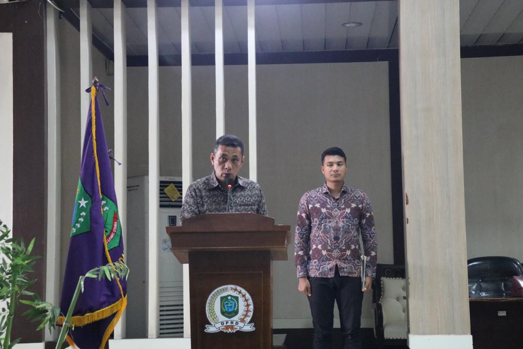 Bupati Andar Amin Harahap Hadiri Rapat Paripurna Nota Penjelasan Rancangan KUA dan PPAS T.A 2024 di DPRD Paluta