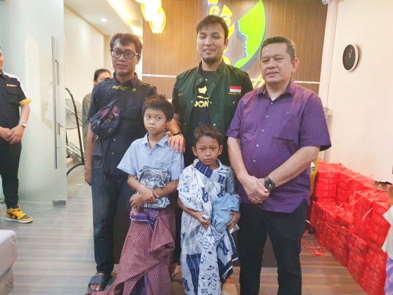 Antusias, Ratusan Anak Ikuti Khitanan Massal Yang Digelar Beautify Indonesia