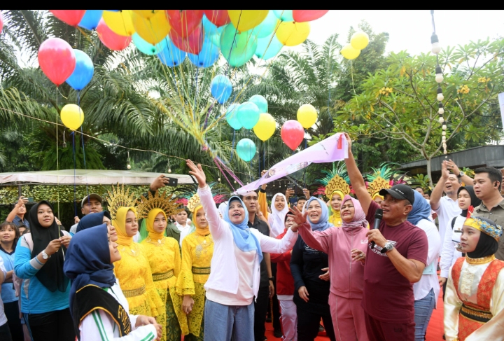 Peringati Hari Anak Nasional, *Edy Rahmayadi Ingatkan Orang Tua untuk Jaga Kebahagiaan Anak*