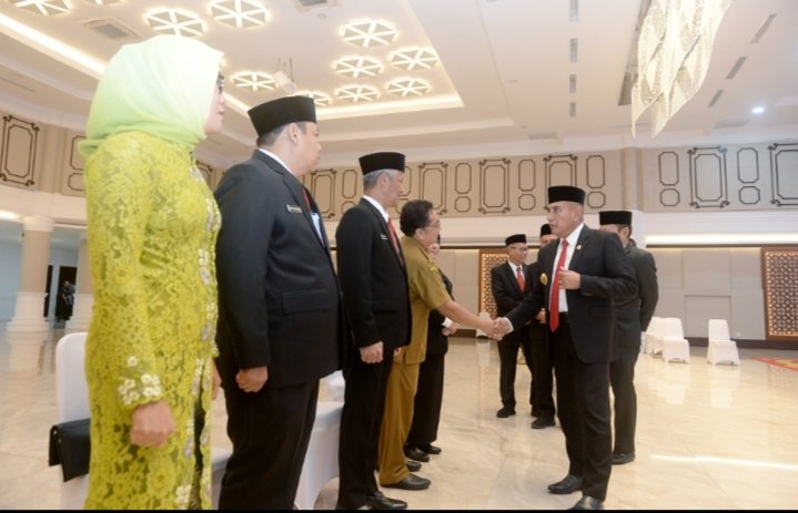 Lantik Tiga Pejabat Pimpinan Tinggi Pratama, Edy Rahmayadi: Kejar Target Untuk Kesejahteraan Rakyat