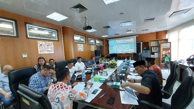 DPRD Harap Kaji Ulang Proyek Pelebaran Drainase Di Pandau Hulu II