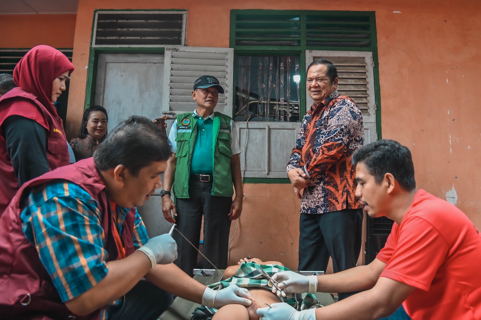 Dinkes bekerjasama dengan Satgas Bakti Kesehatan Bermartabat (BKB) Provsu menggelar Bakti Sosial