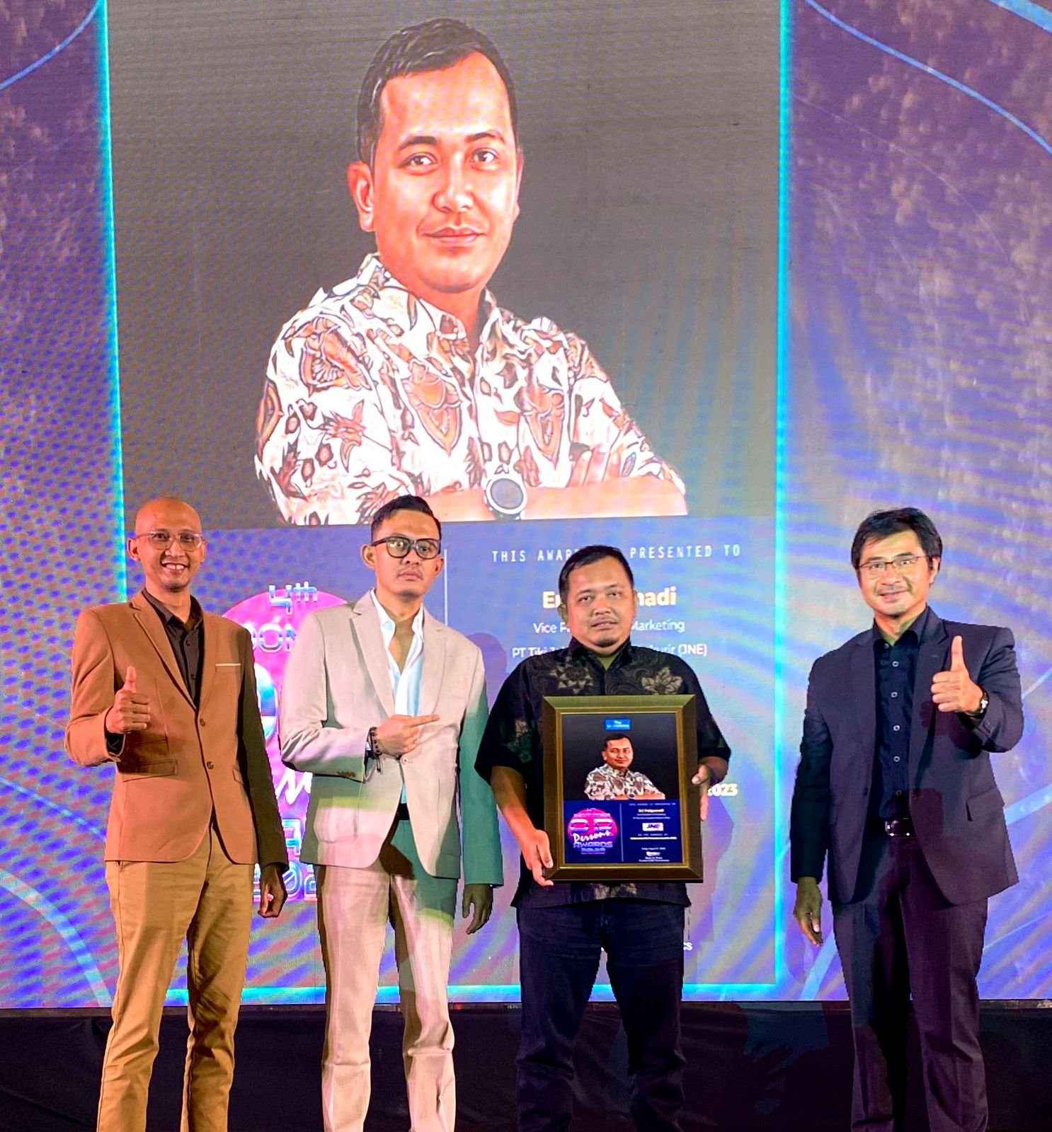 JNE Raih Penghargaan PR Person Awards 2023