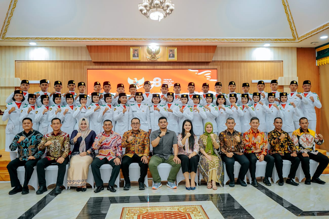 Bobby Nasution Beri Beasiswa 4Â  Petugas Paskibraka, Silahkan Pilih Universitas yang Diinginkan