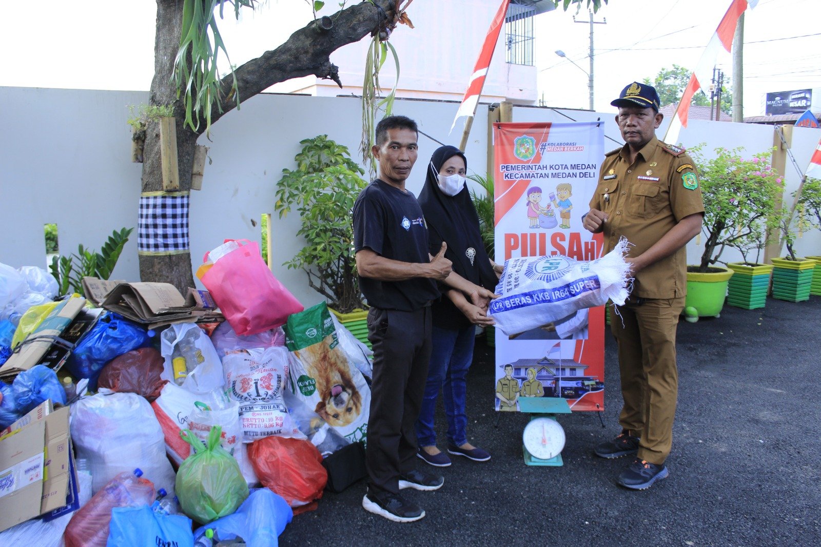Ubah Sampah Menjadi Sedekah, Kecamatan Medan Deli Luncurkan Inovasi Pulsah