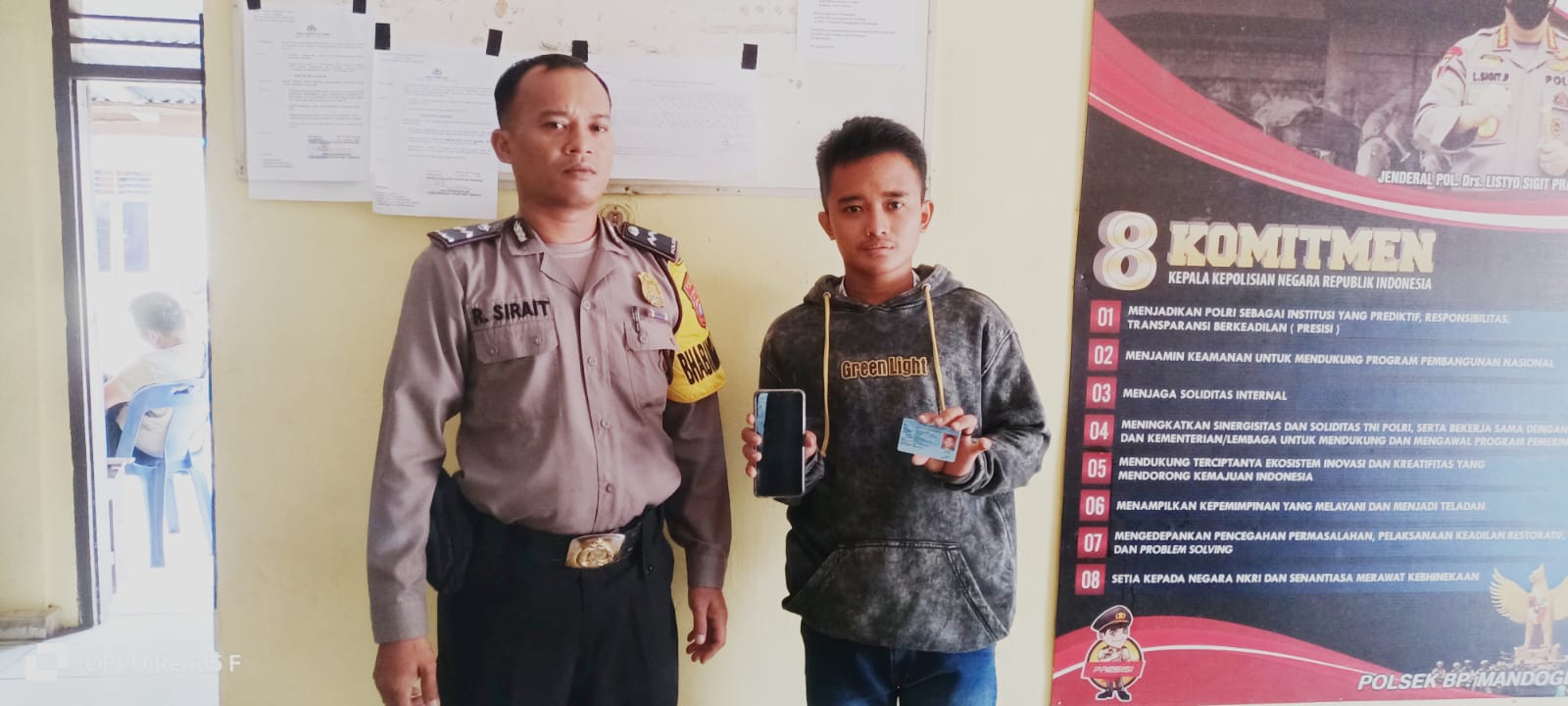 Bhabinkamtibmas Polsek Bandar Pasir Mandoge Sosialisasikan Aplikasi Super App Presisi untuk Meningkatkan Kepedulian Kamtibmas