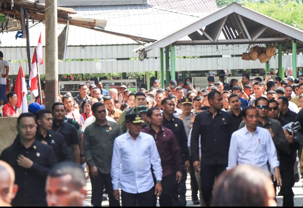 Tiba dI Bandara Kualanamu, Kapolda Sumut, Gubernur dan Pangdam Jemput Presiden