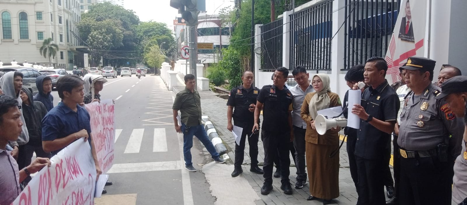 Dugaan Penggelapan Dana Insentif di Dishub Medan, FORMASI Demo di DPRD Medan
