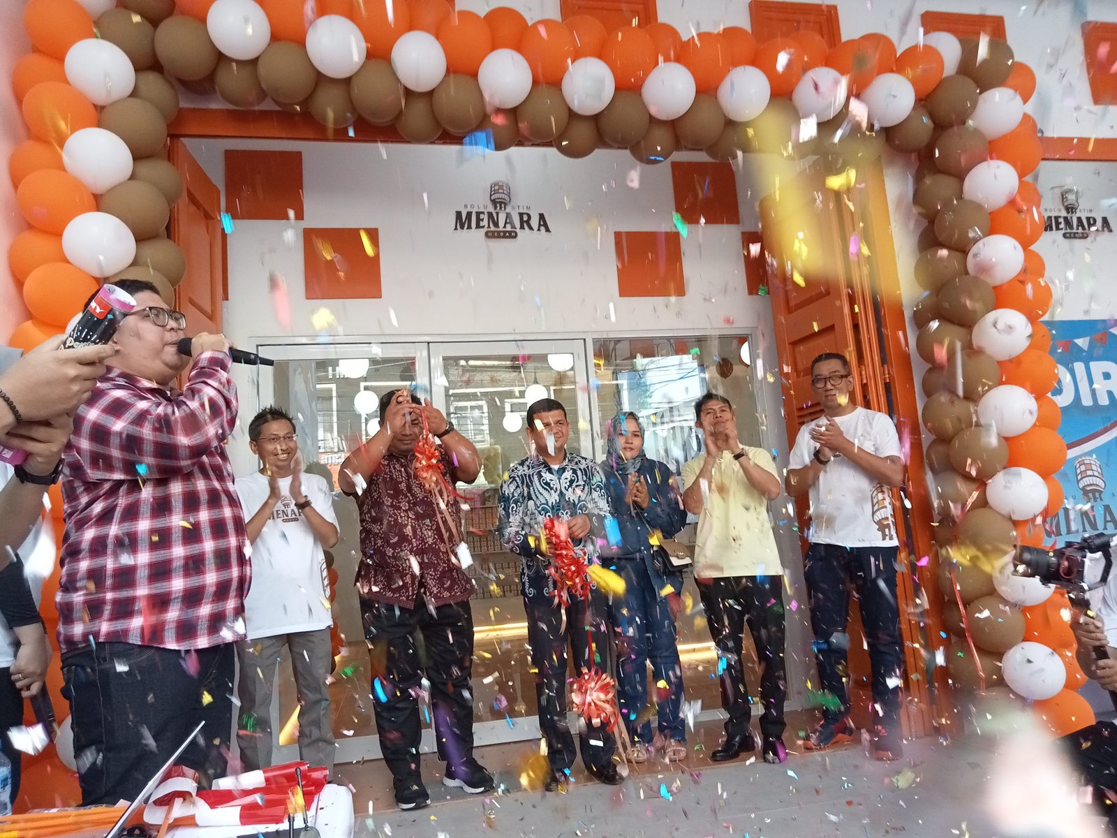 Pembukaan Gerai Keempat Bolu Stim Menara Mendukung Pemberdayaan UMKM Kota Medan