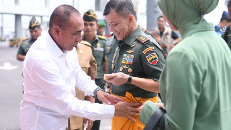 Gubernur Edy Rahmayadi Sambut Pangdam I/BB yang Baru Mayjen TNI Mochammad Hasan Hasibuan