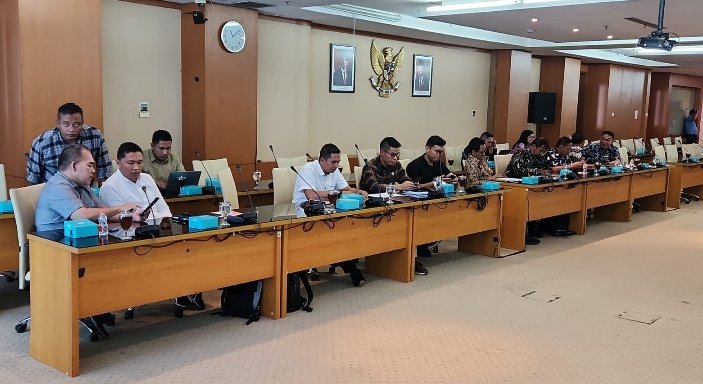 KPPU Kanwil I Awasi Kemitraan antara PT Rendi Permata Raya dengan Koperasi dan Masyarakat, Raker Gabungan Komisi B dan A DPRDSU