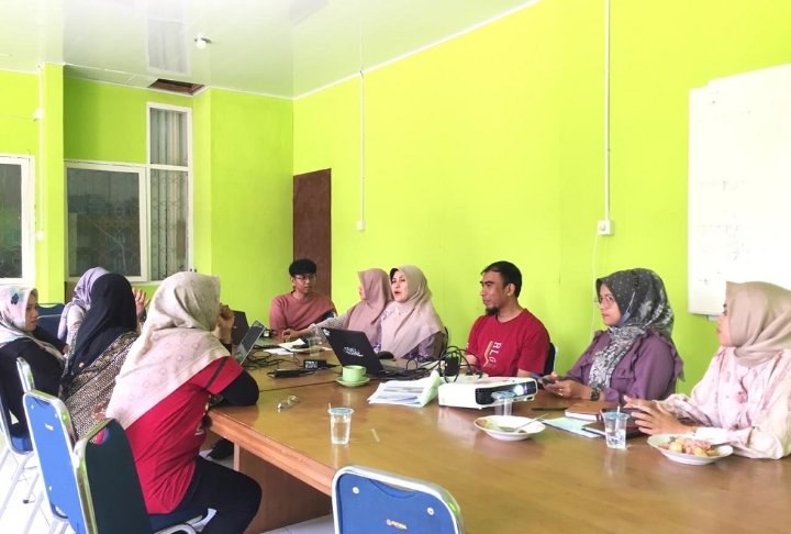 DLH Kota Solok Gelar Gerakan Nasional Bangga Buatan Indonesia