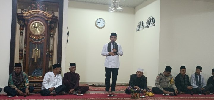 Wakil Walikota Ramadhani Kirana Putra Hadiri  Arisan Panggung Pidato Adat Kota Solok