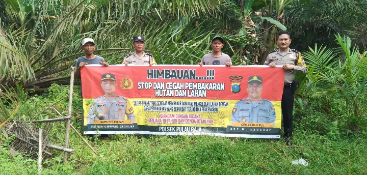 2 Personel Bhabinkamtibmas Polsek Pulau Raja, Sosialisasi Karhutla