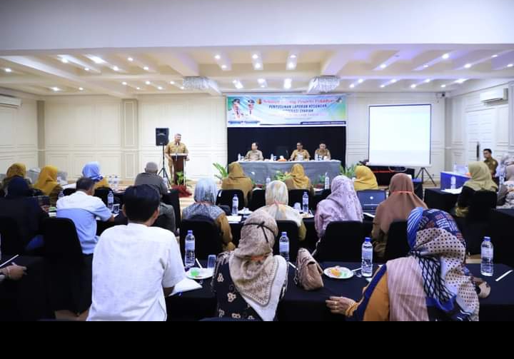 Wali Kota Solok Zul Elfian Umar ,Buka Pelatihan Laporan Keuangan Syariah