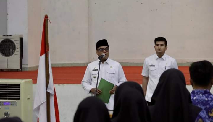 Serahkan SK PNS Formasi 2019 Bupati Madina Sukhairi Nasution : Sumpah dan Janji yang Diambil Bukan Hanya Seremoni