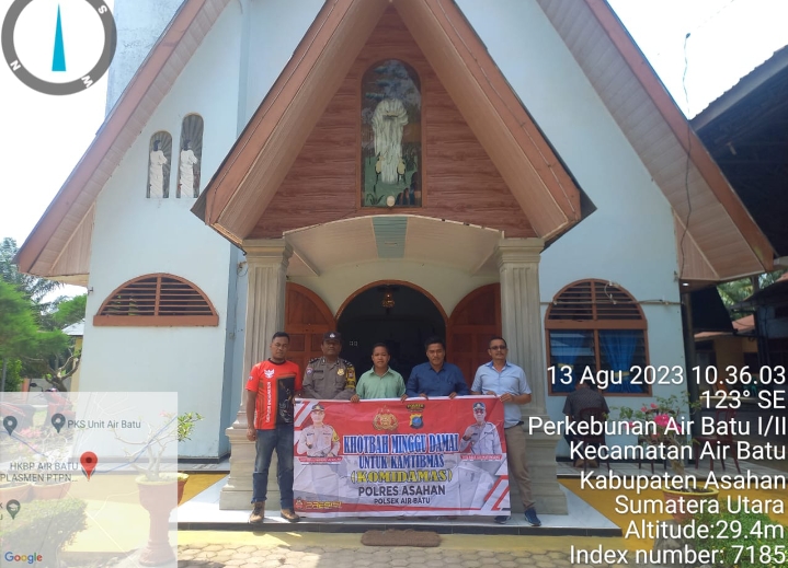 Jaga Situasi Kamtibmas, Polsek Air Batu Pengamanan Gereja