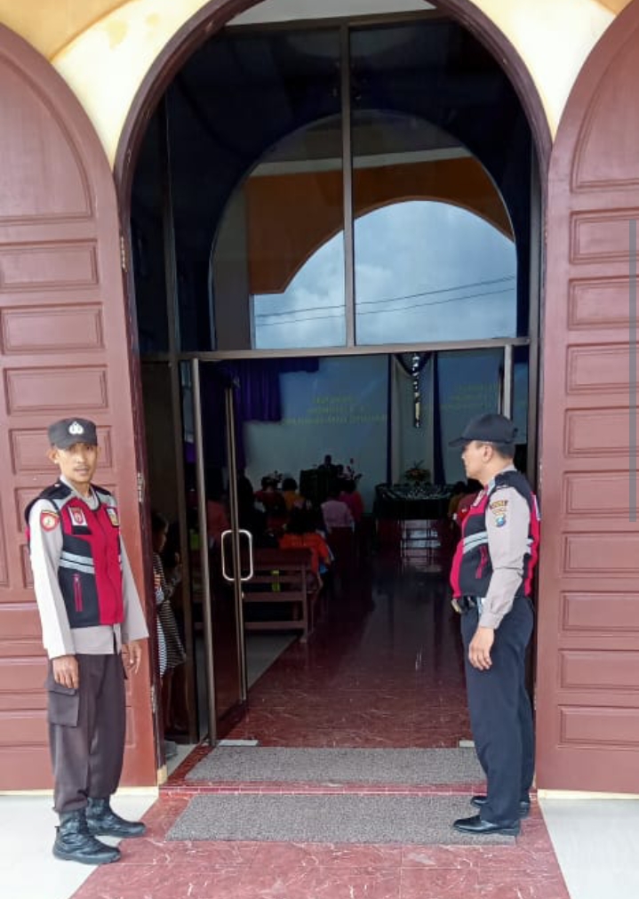 Polsek BP. Mandoge Amankan Tiga Gereja Sekaligus