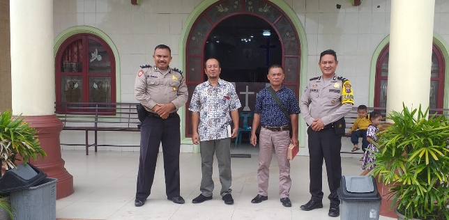 Polsek Pulau Raja Wujudkan Kamtibmas dan Pastikan Kenyamanan Warga Beribadah