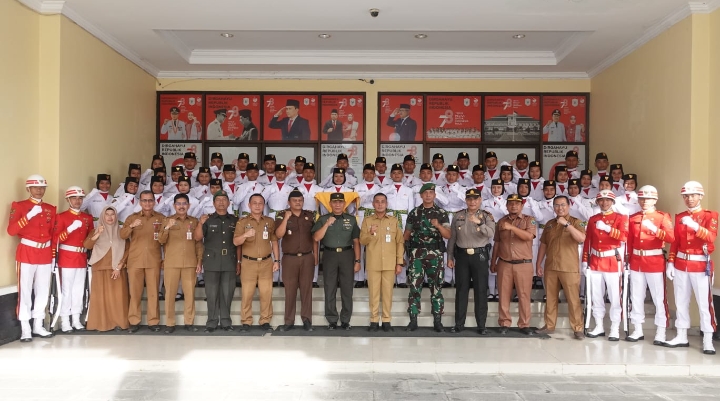 Bupati Paluta Kukuhkan Anggota Paskibraka Tahun 2023,Andar Amin Harahap : Selamat dan Bangga Sebagai Generasi Pewaris Cita-cita Perjuangan Bangsa