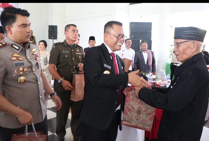 Pemkab Toba Ramah Tamah Bersama LVRI