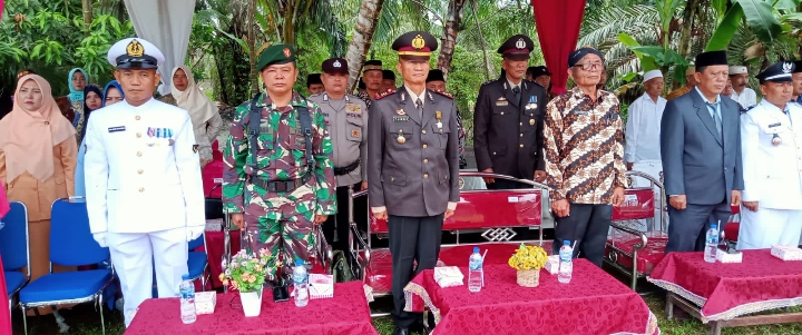 Personil Polsek Air Joman Melaksanakan Upacara Hari Kemerdekaan RI Ke 78