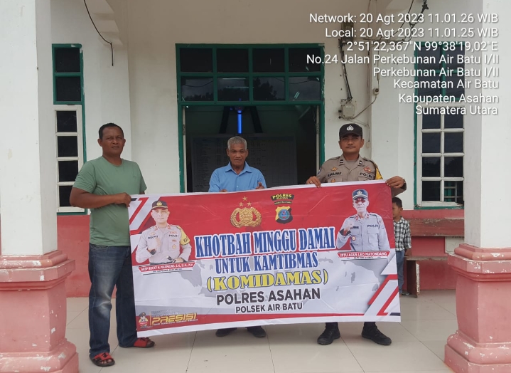 Personel Polsek Air Batu Melaksanakan Pengamanan Ibadah di Gereja