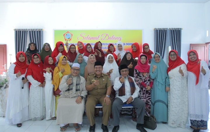 Wakil Bupati Asahan Ikuti Pengajian Bulanan PWRI Asahan