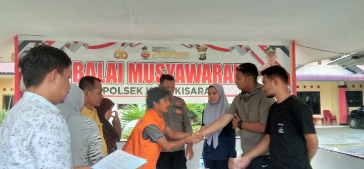 Wujudkan Program Restorative Justice Kapolri, Kapolsek Kota Kisaran Laksanakan Problem Solving Kasus Pencurian Besi H Beam