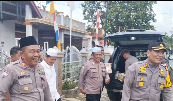 Kapolres Padangsidimpuan AKBP Dudung Setyawan ke Kampung Teleng, Tampung Aspirasi Masyarakat dan Berikan Solusi Penguatan Kamtibmas