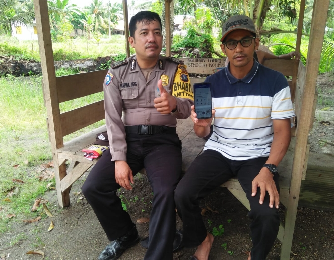 Mempermudah Pengaduan, Personel Polsek Air Joman Tujukkan Aplikasi Super APPS Presisi