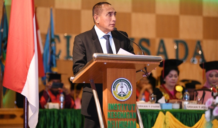 Hadiri Wisuda Institut Deli Husada Delitua, Ini Pesan Edy Rahmayadi Kepada 1001 Wisudawan
