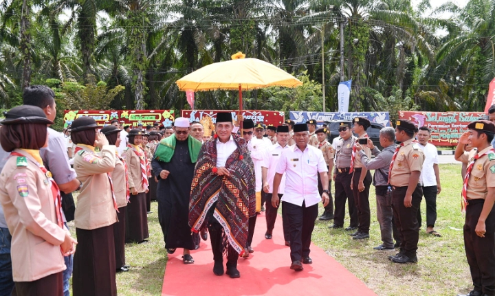 Bantu Pembangunan Kantor Bupati dan Perbaiki Jalan, Masyarakat Palas Apresiasi Kinerja Gubsu