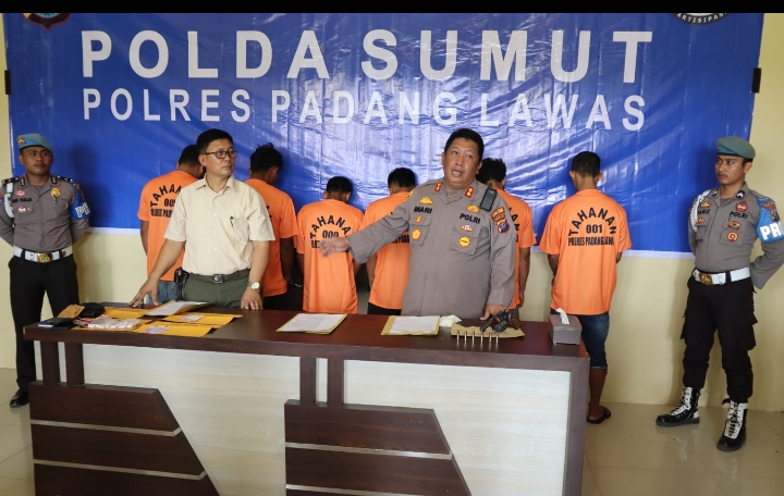 Terkait Tindak Pidana Penggelapan Mobil Dan Narkoba di Palas.Ini Keterangan AKBP Diari Astetika saat Konfrensi Pers