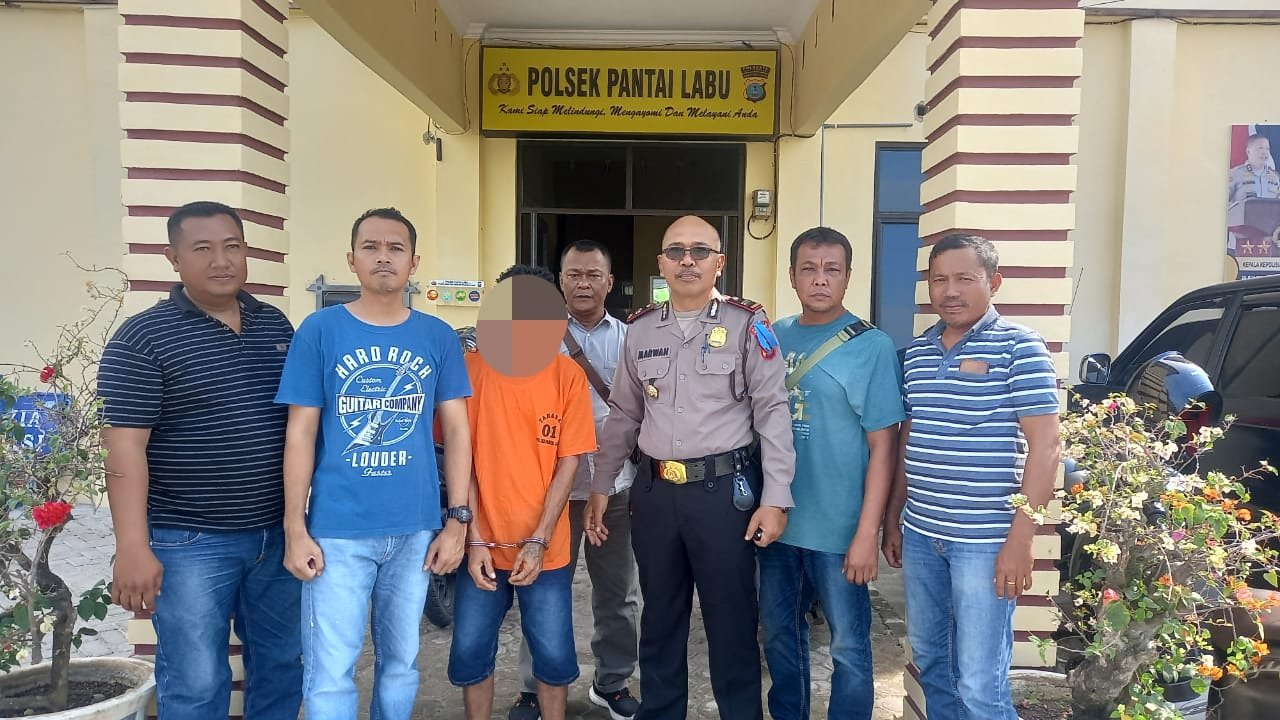 Respon Cepat Laporan Warga, Polsek Pantai Labu Ringkus Pria Paruh Baya Diduga Pengedar Sabu