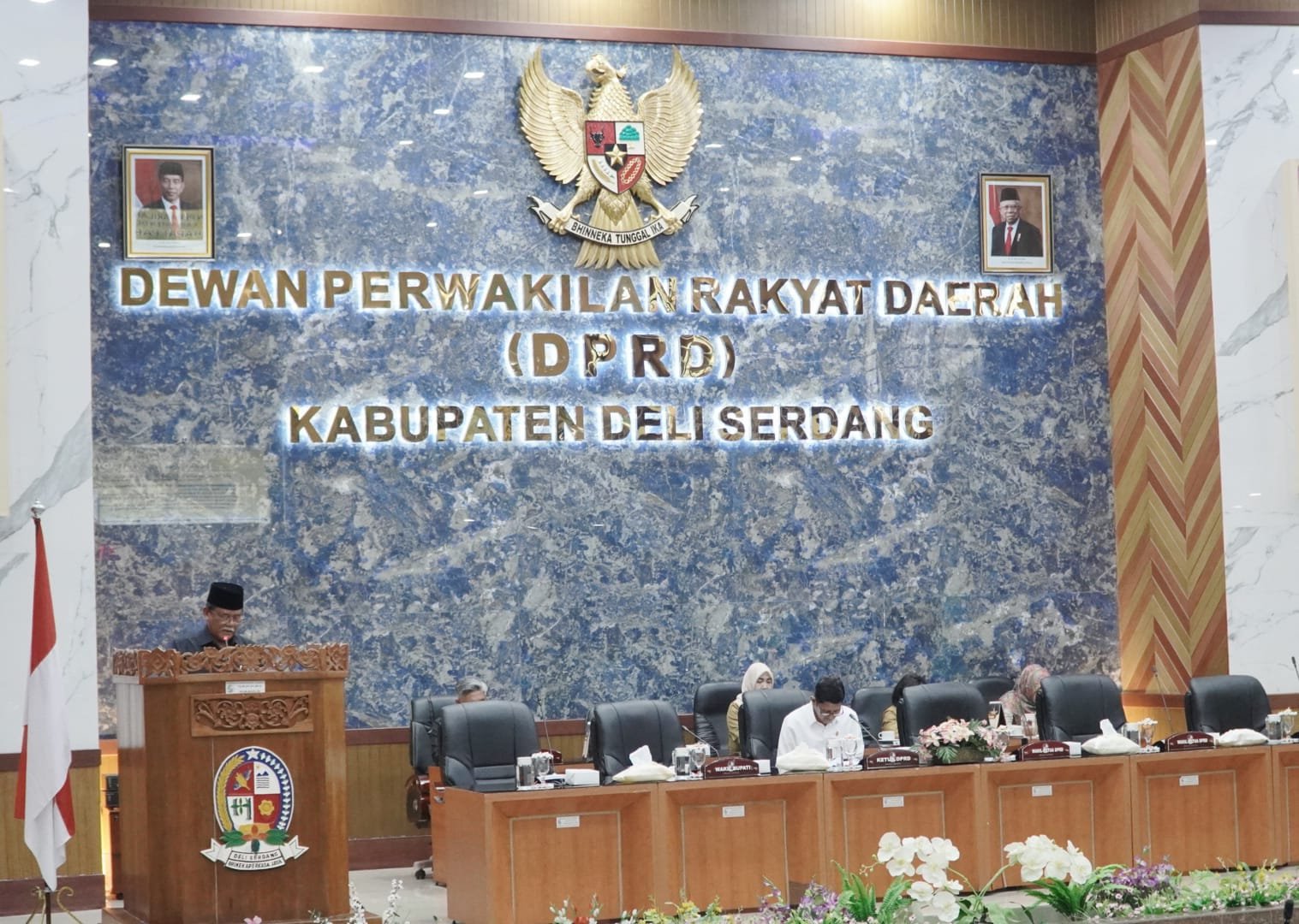 Wabup Sampaikan Jawaban pada DPRD atas 3 Usulan Ranperda