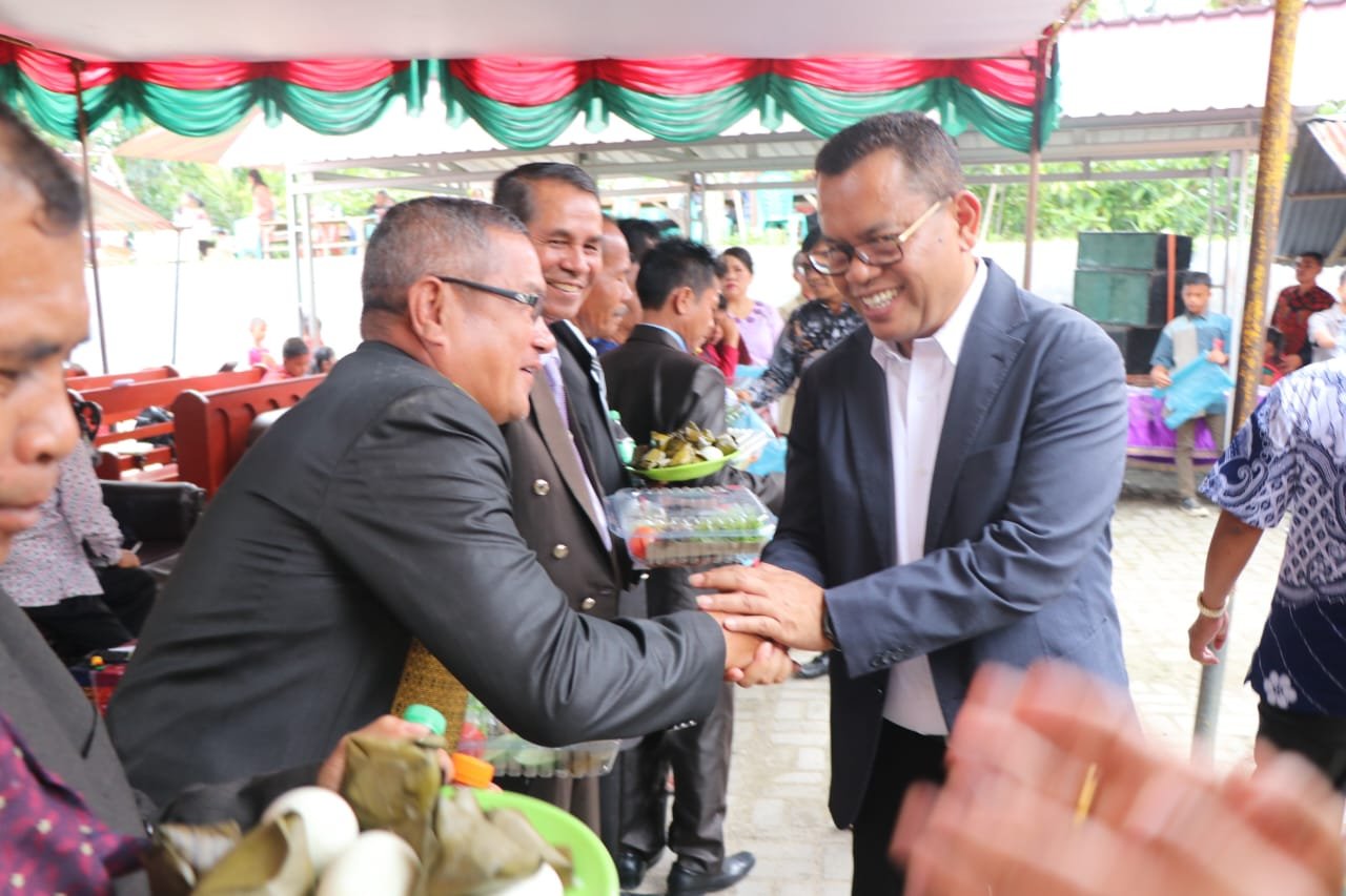 Pesan Bupati Toba Untuk Jemaat HKBP Maranatha Silamosik