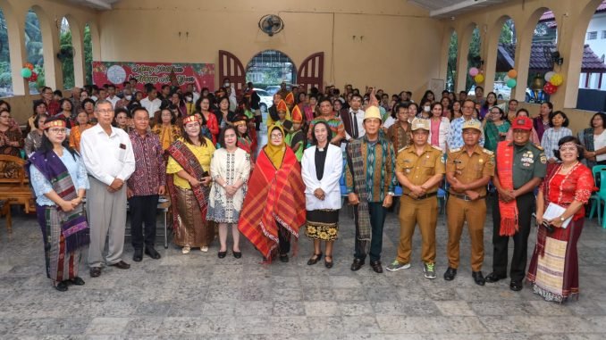 Wali Kota Pematang Siantar dr Susanti Dewayani SpA  menghadiri Perayaan Syukur HUT ke-57 Gereja Protestan