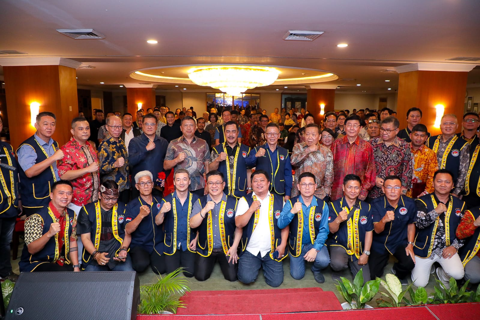 Waka Polri Komjen Pol Agus Andrianto Dinobatkan Jadi Warga Kehormatan Komunitas Tionghoa