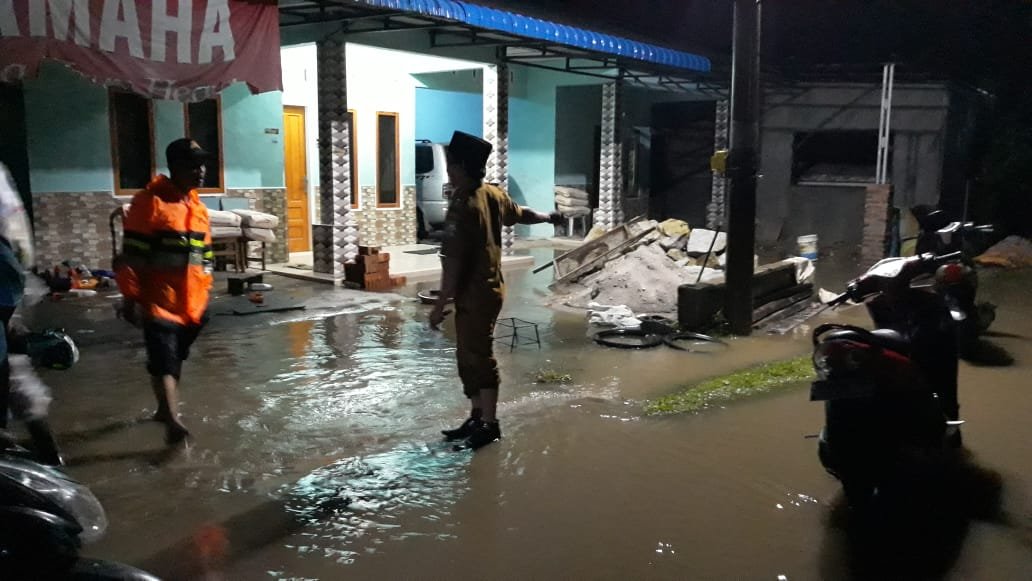 Efek dari lahan di Tanami Kelapa sawit Warga Dua Nagori Di PTPn lV kebun Bah Birong ulu Cemas Bila Hujan Lebat.