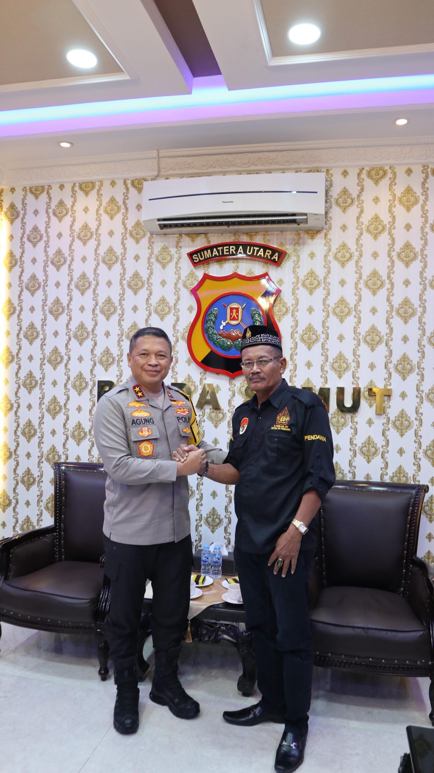 BAPAK KAPOLDASU TERIMA AUDIENSI PB PENDAWA INDONESIA