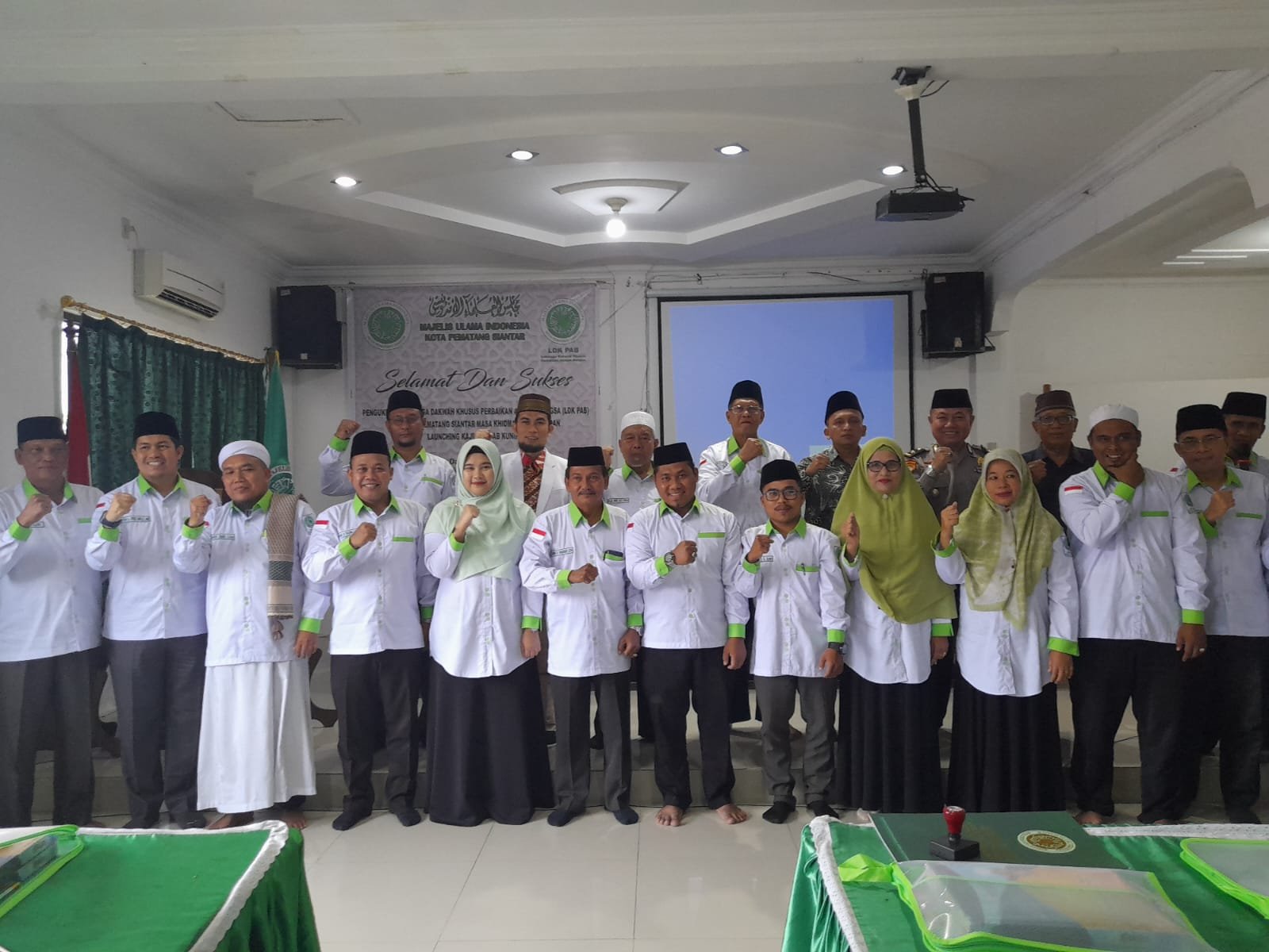 Wali Kota Pematang Siantar dr Susanti DewayaniÂ  Menghadiri Pengukuhan Pengurus LDK PAB